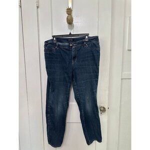 Roz & Ali women’s size 14 blue denim jeans